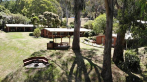 Гостиница Kiewa Country Cottages  Маунт Бьюти